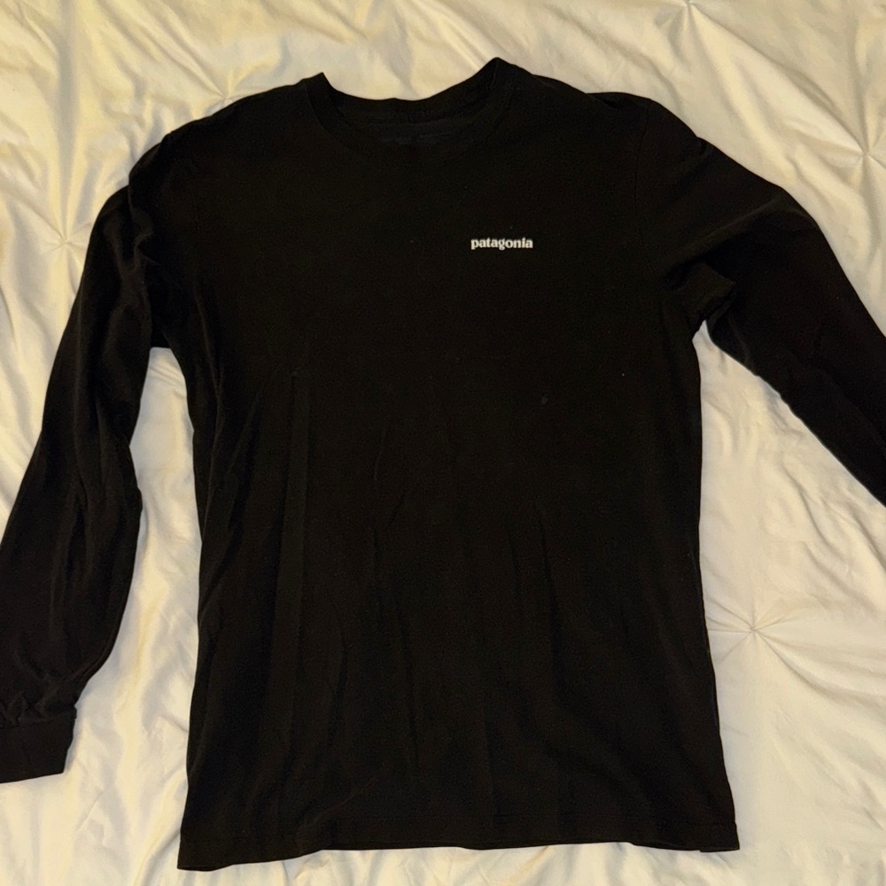 Patagonia Men's Long Sleeve Tee in Black